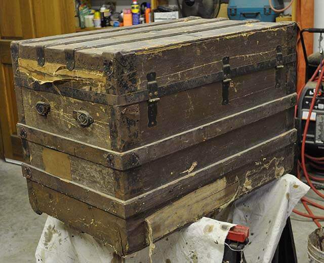 how to identify old trunks